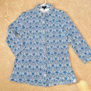 Talbots ladies M print blouse
